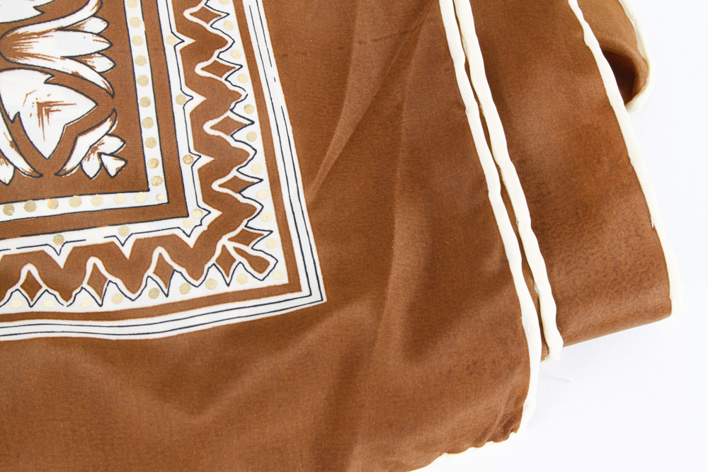 Ladies Scarves and Shawls