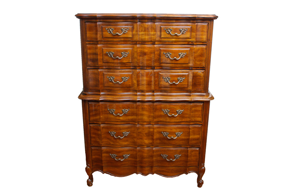 Thomasville Chest of Drawers