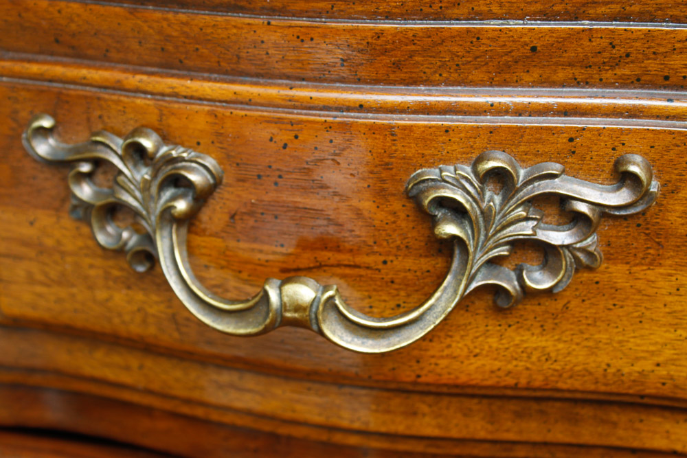 Thomasville Chest of Drawers
