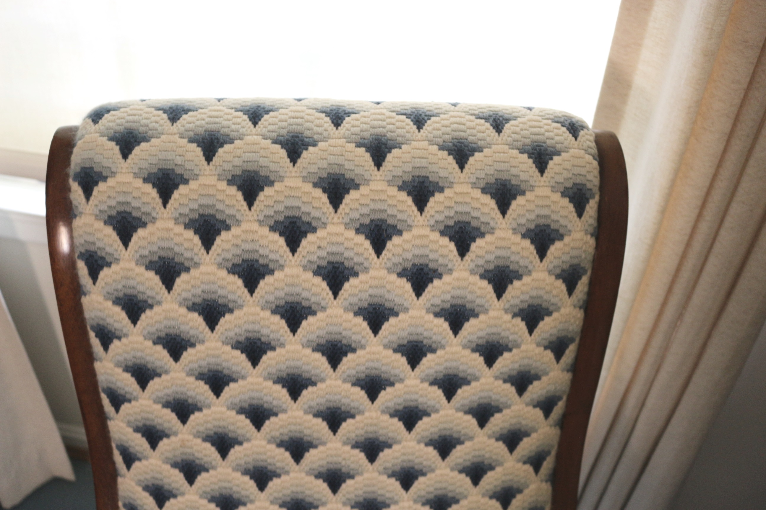 Swan Neck Rocking Chair with Ottoman