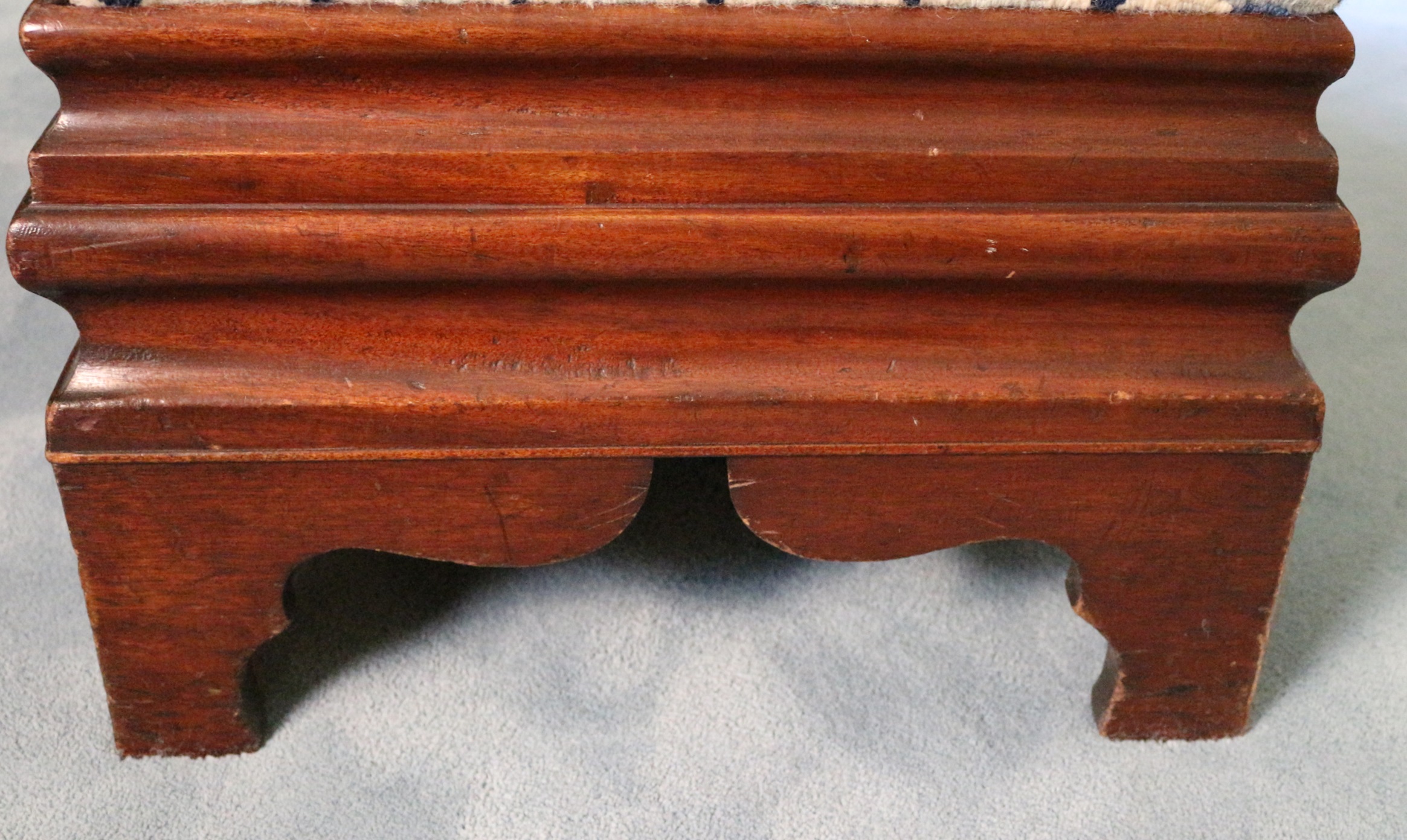 Swan Neck Rocking Chair with Ottoman