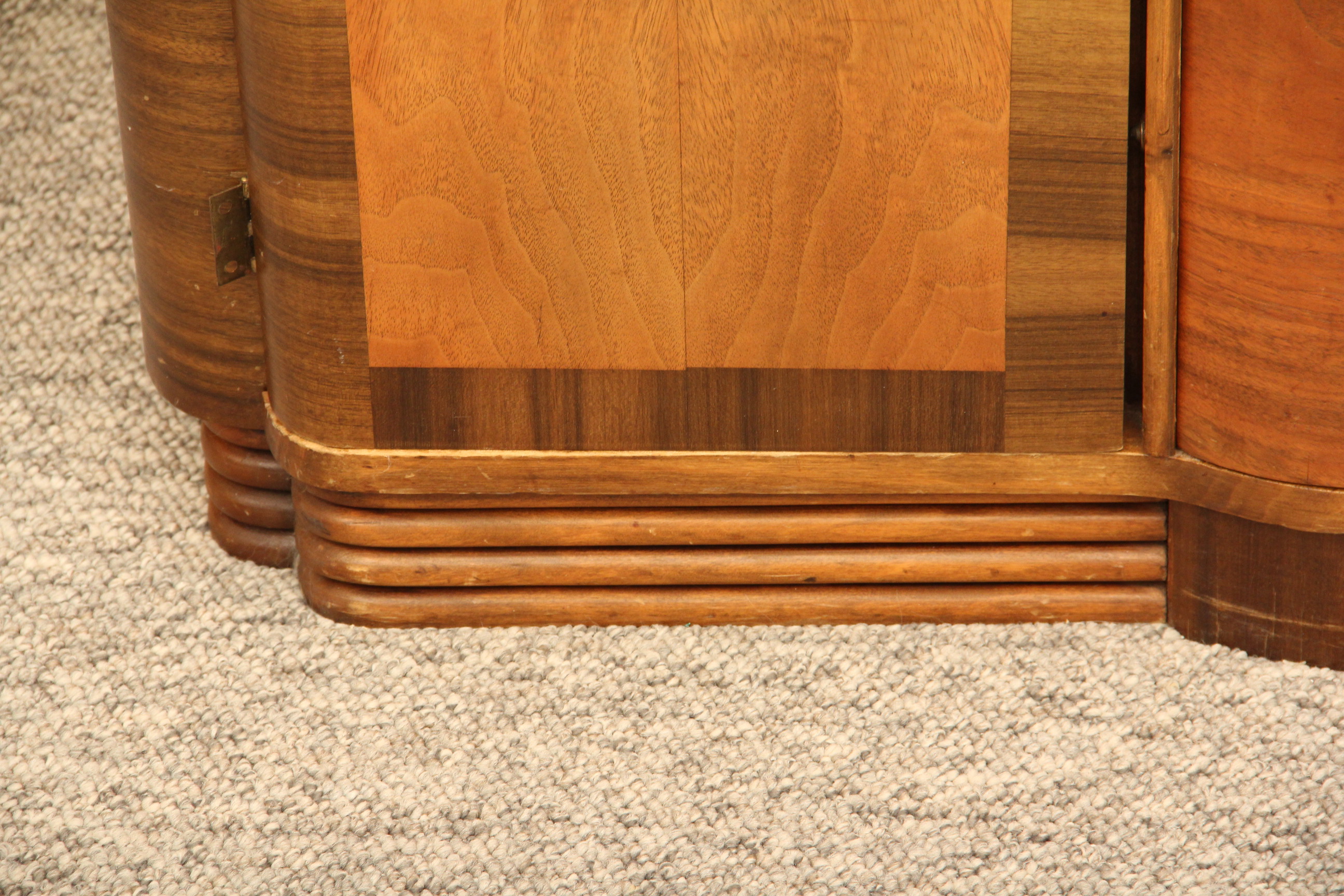 Maple Wood Veneer Sideboard