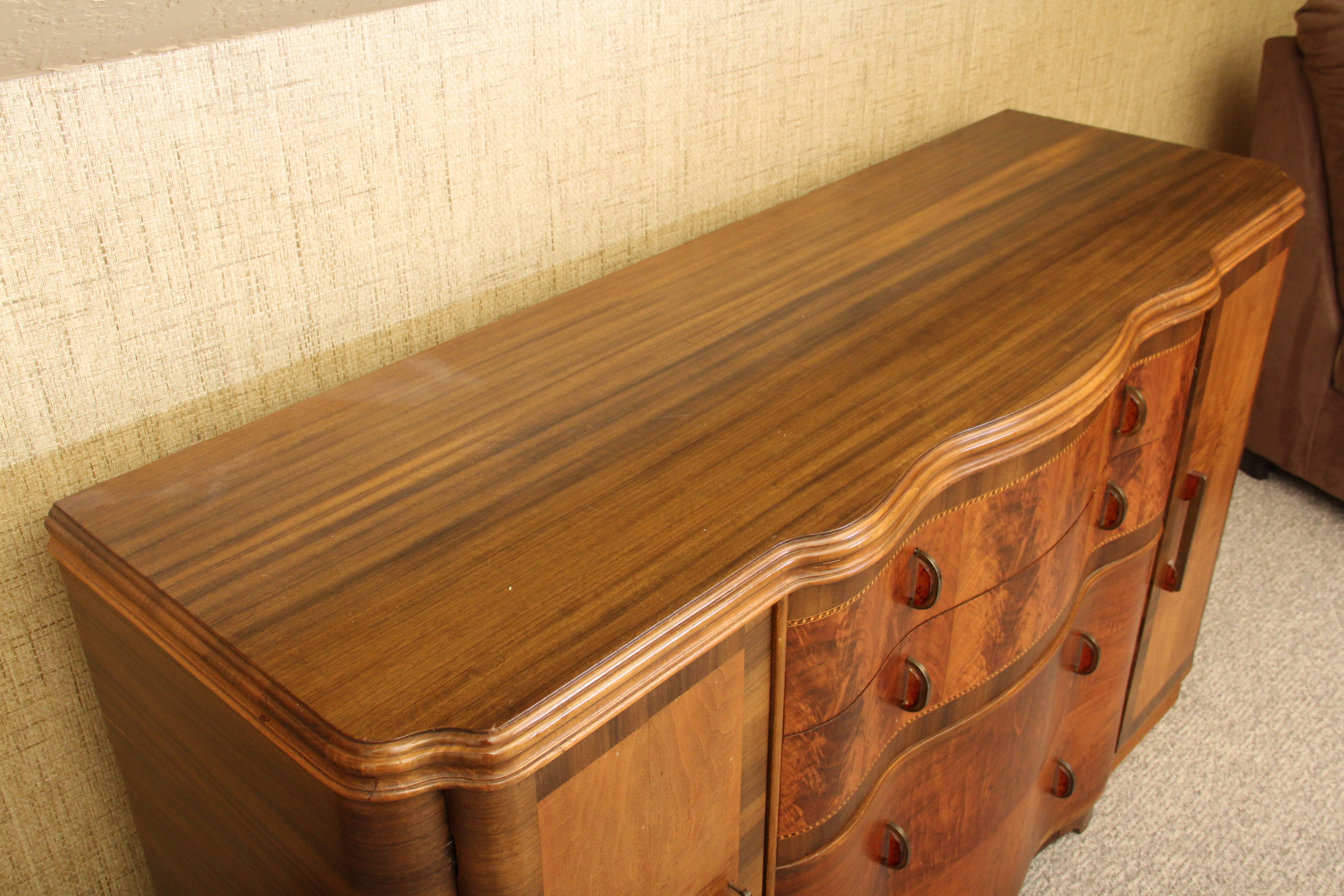Maple Wood Veneer Sideboard