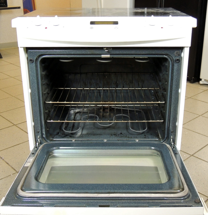 White GE Glass Top Electric Range