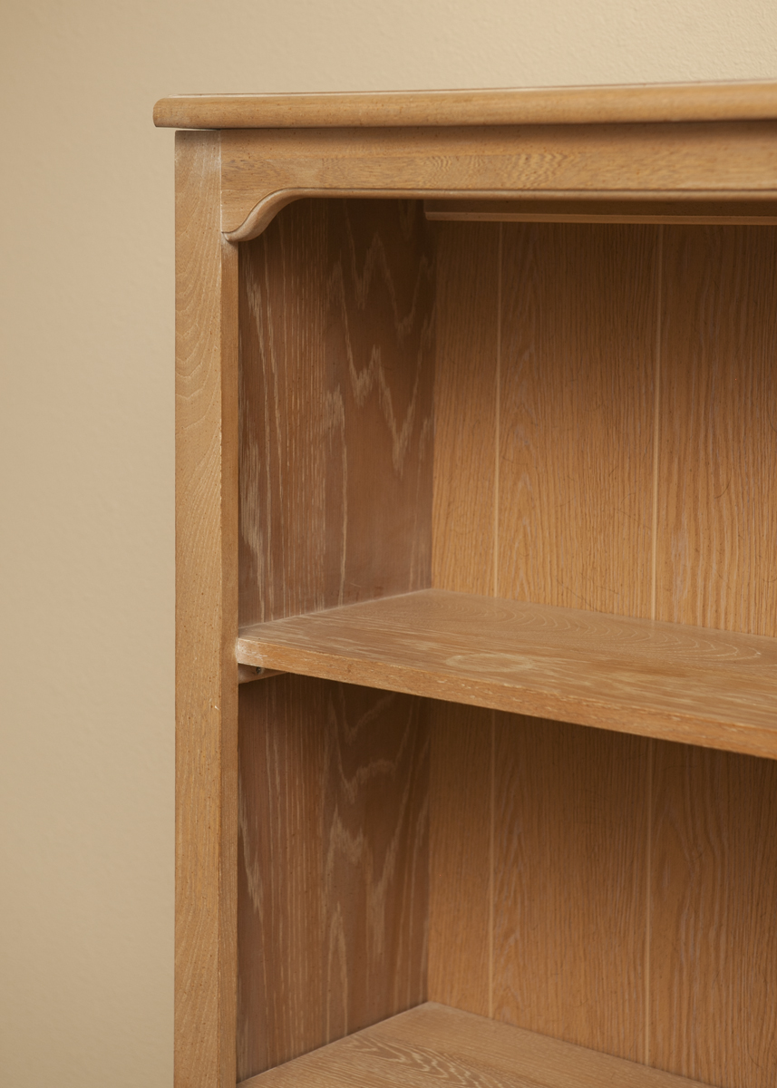 Thomasville Child's Toy Hutch