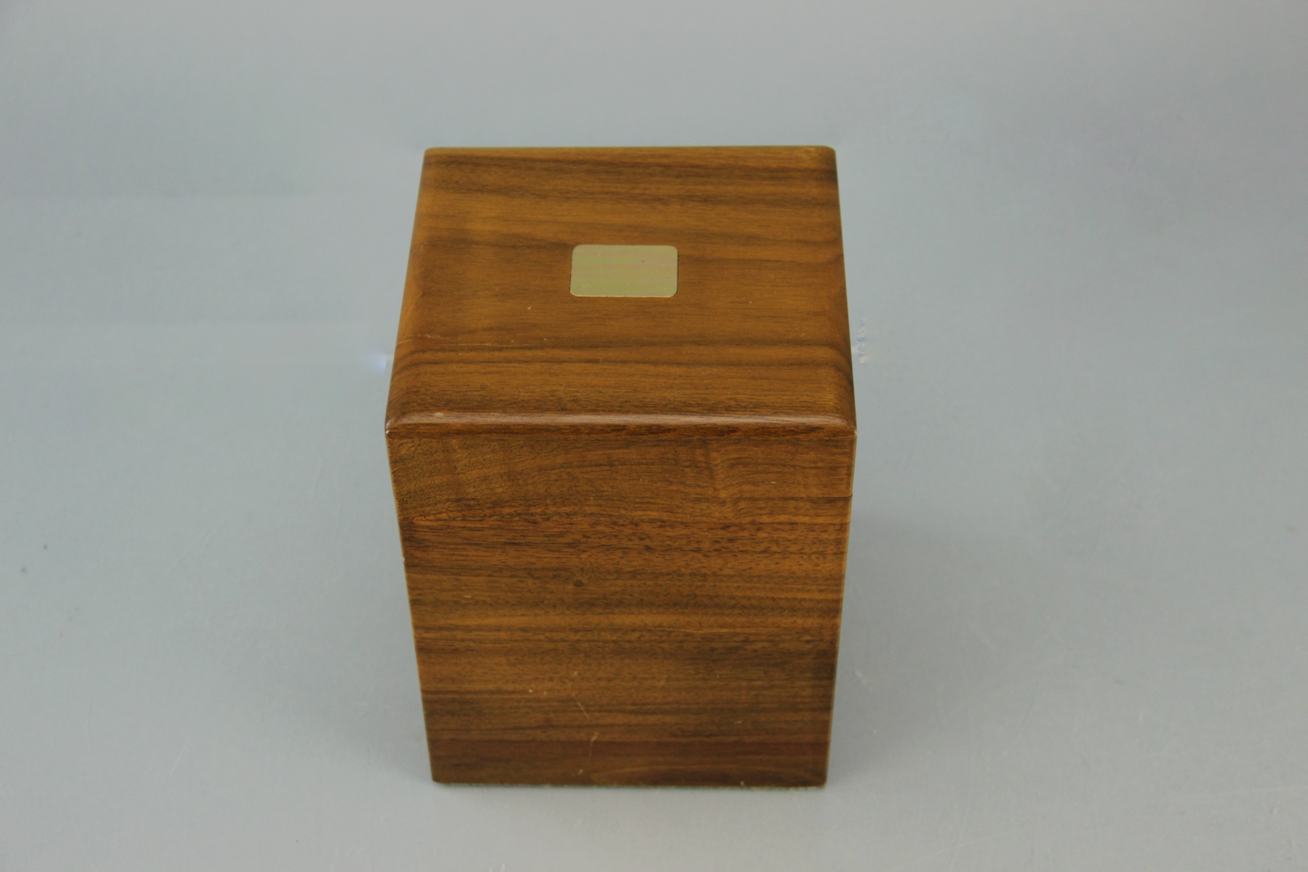 Decatur Industries Walnut Tobacco Humidor Box
