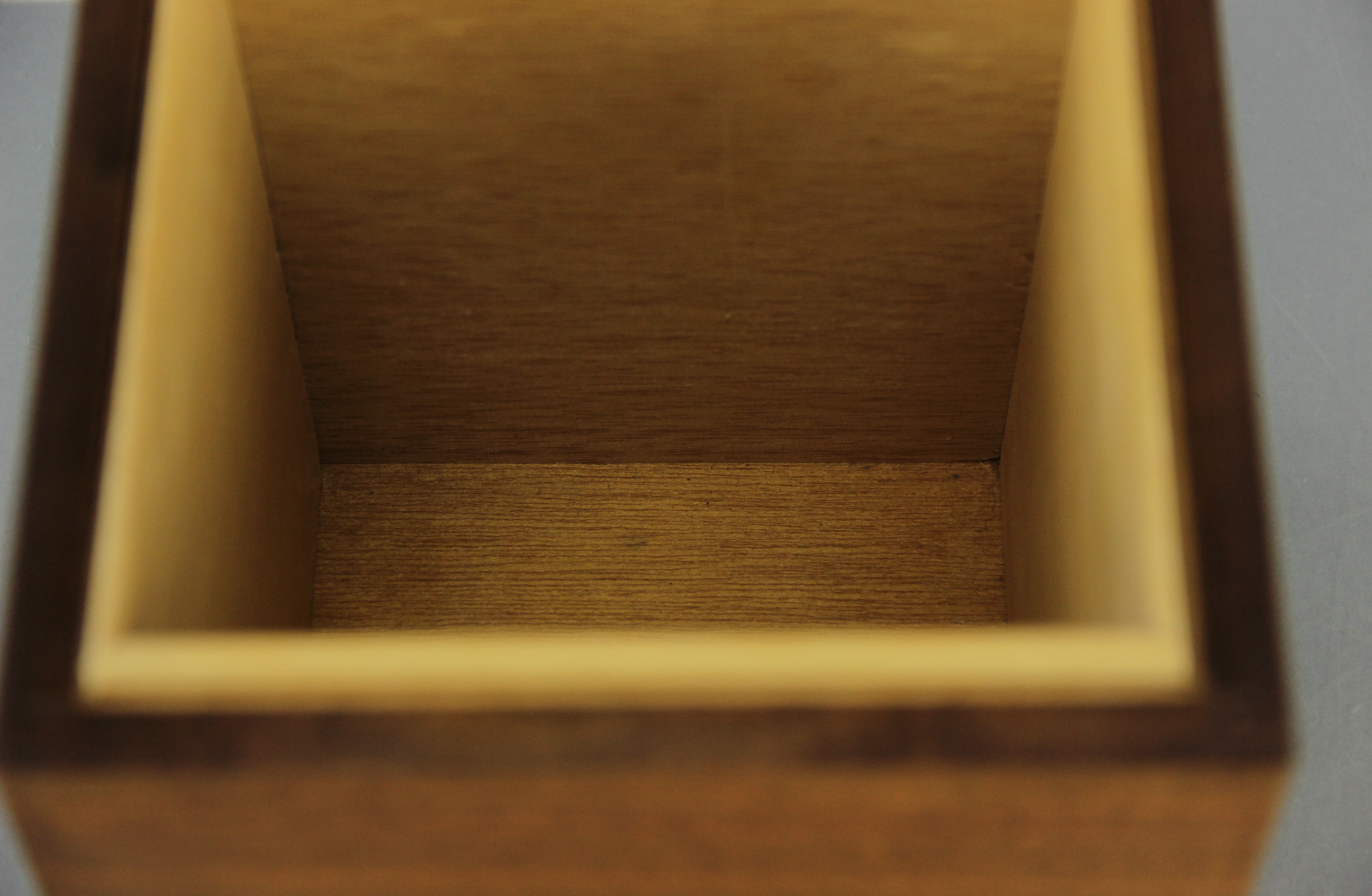 Decatur Industries Walnut Tobacco Humidor Box