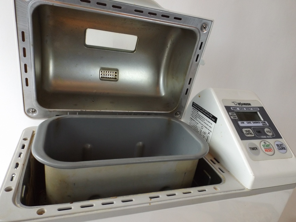 Zojirushi Electric Bread Machine