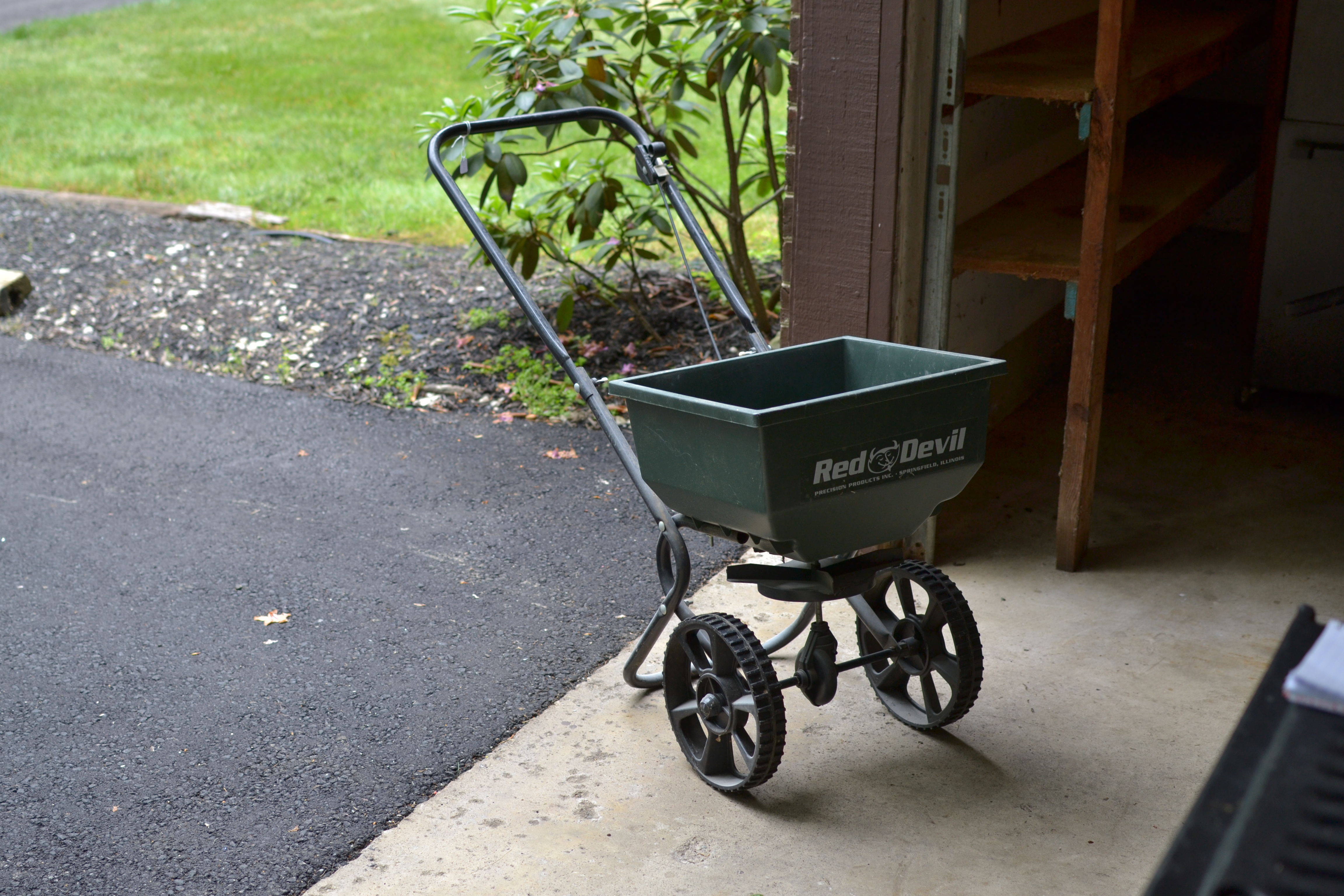 Red Devil Seed Spreader