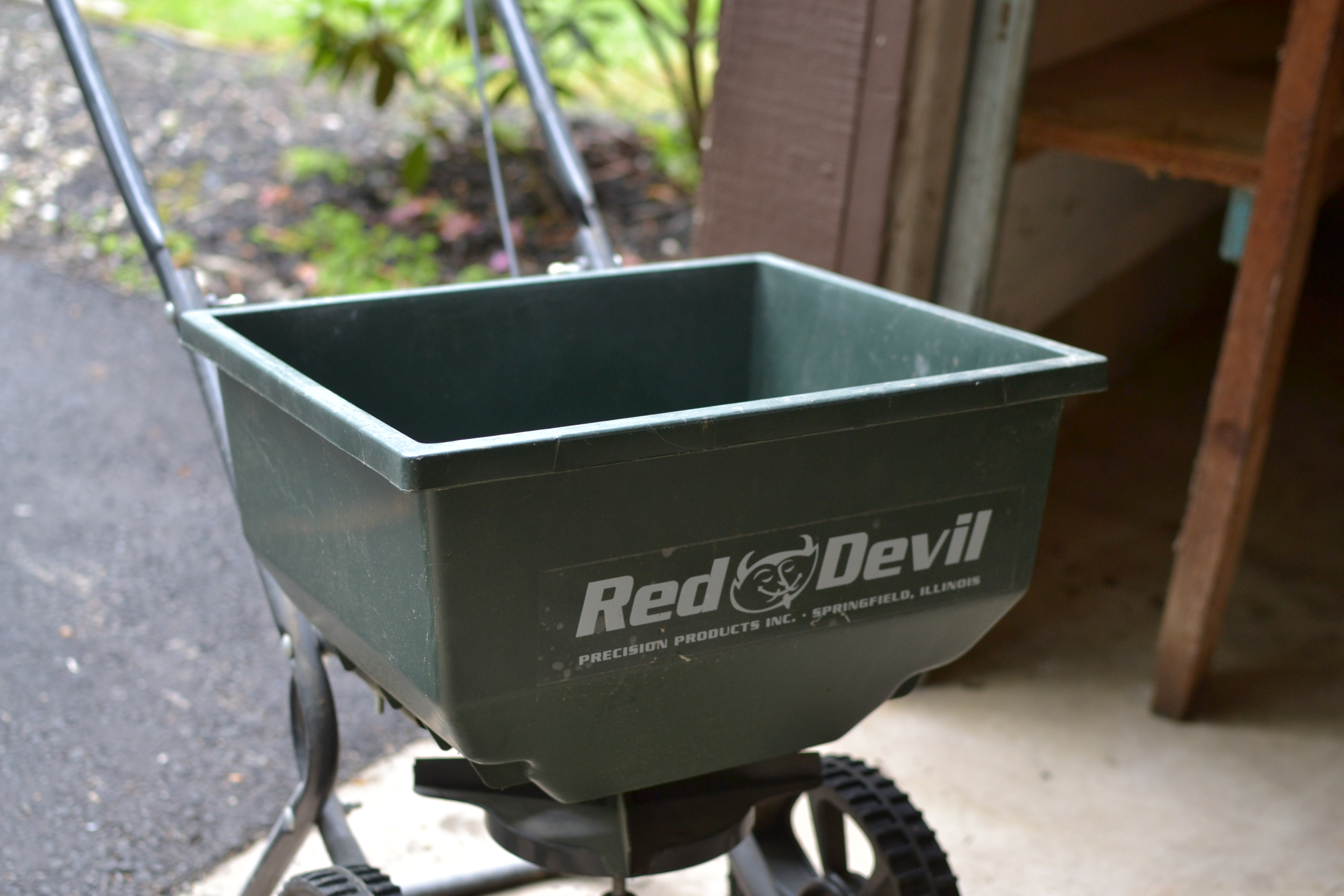 Red Devil Seed Spreader