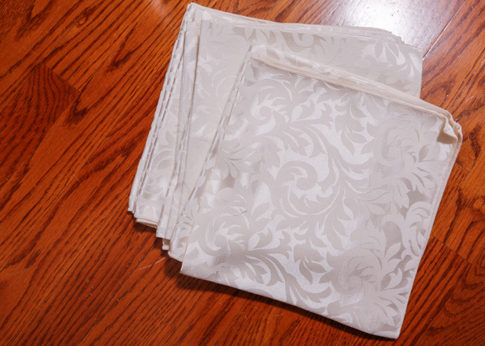 Ivory Tablecloth Napkins and Battenburg Place Mats