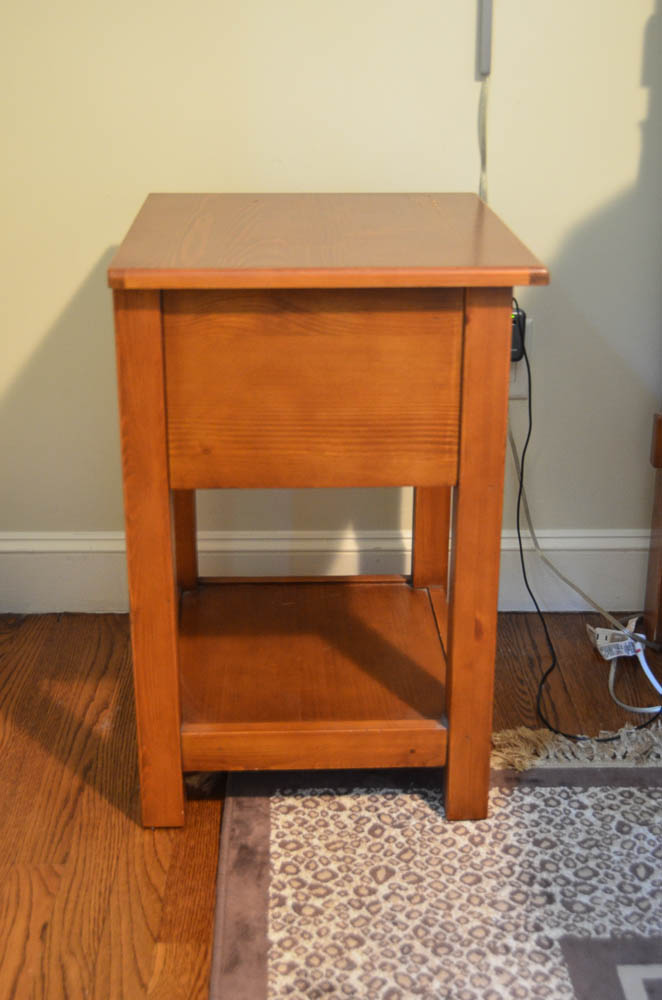 Pottery Barn Kendall Nightstands