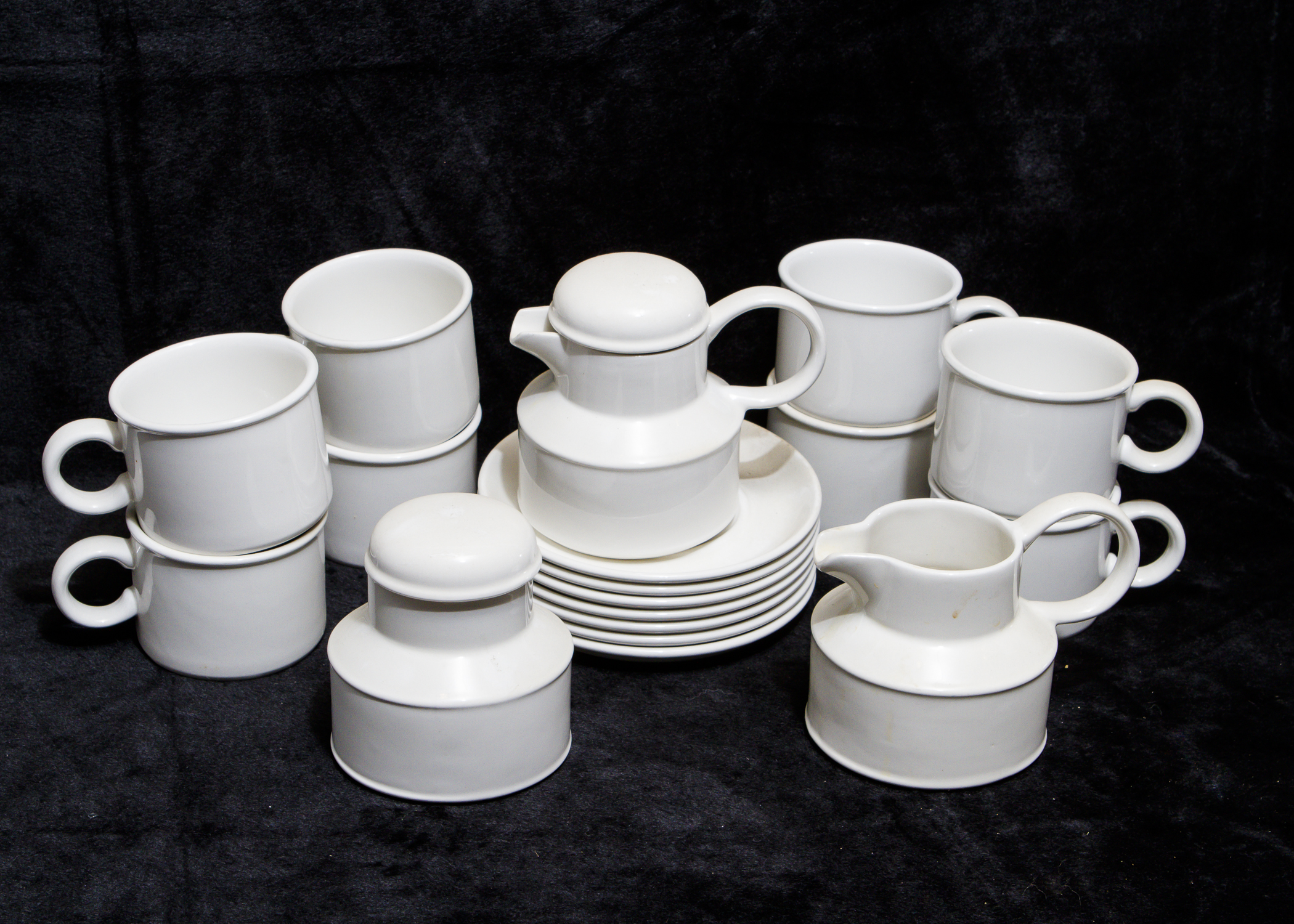 Midwinter "Stonehenge" Oven-To-Tableware