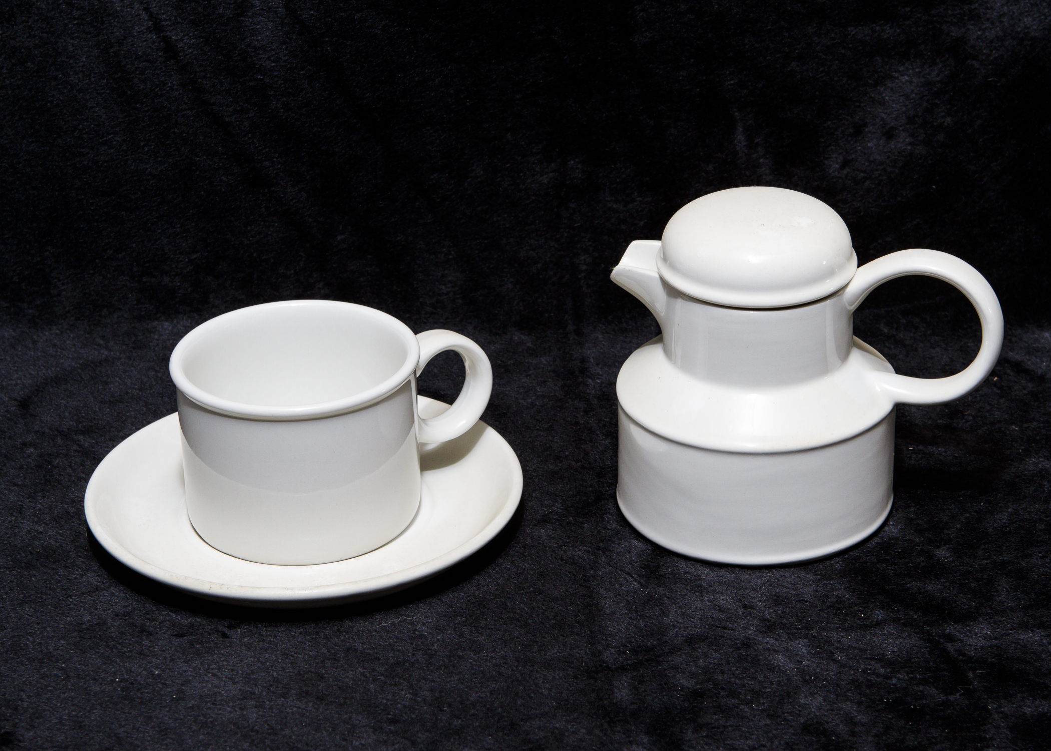 Midwinter "Stonehenge" Oven-To-Tableware