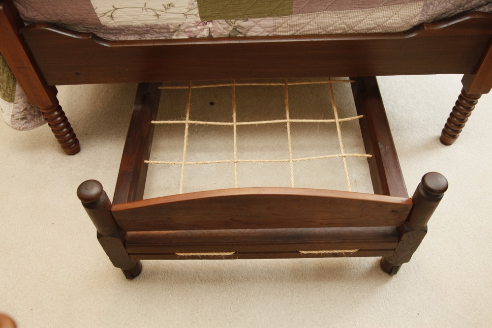 Jenny Lind Double Bed with Rope Trundle