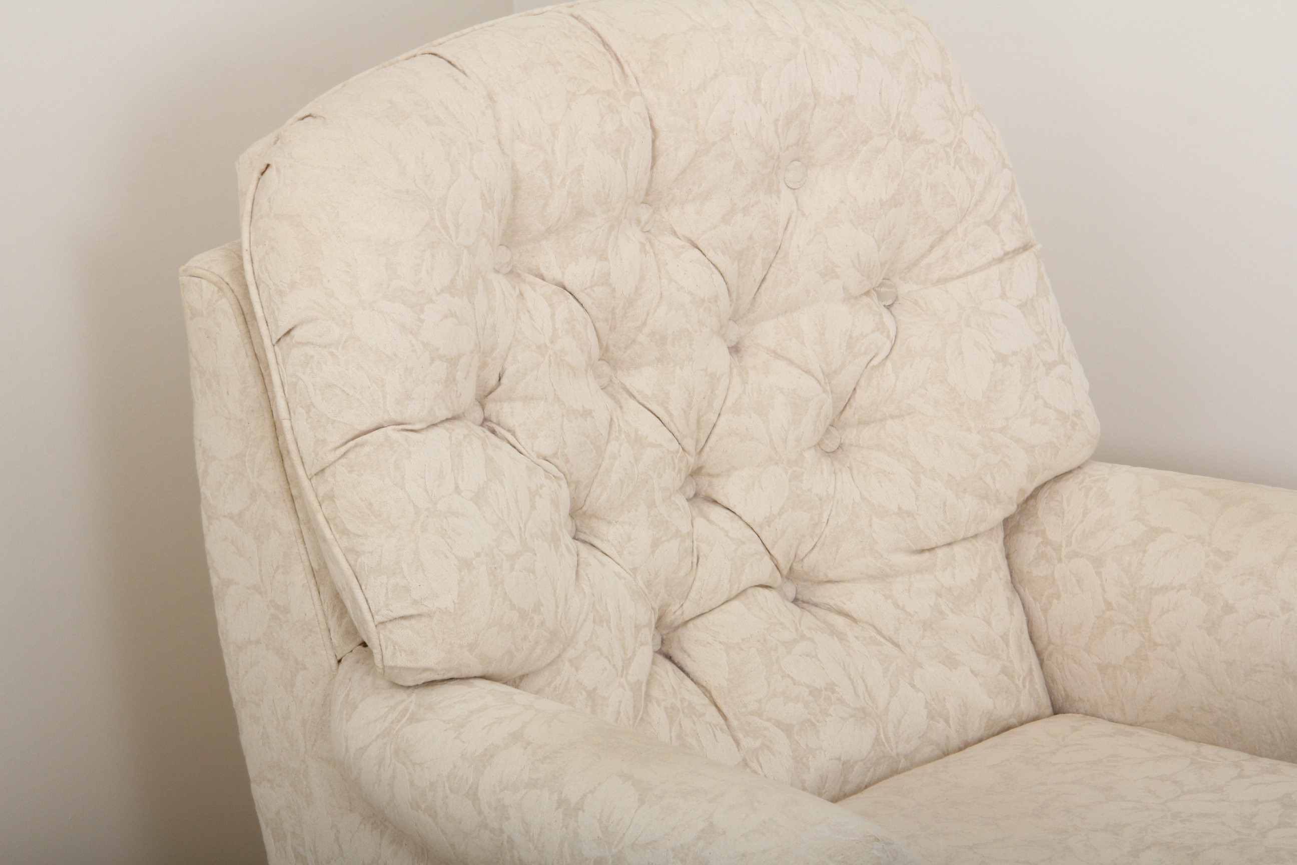 La-Z-Boy Cream Swivel Arm Chair