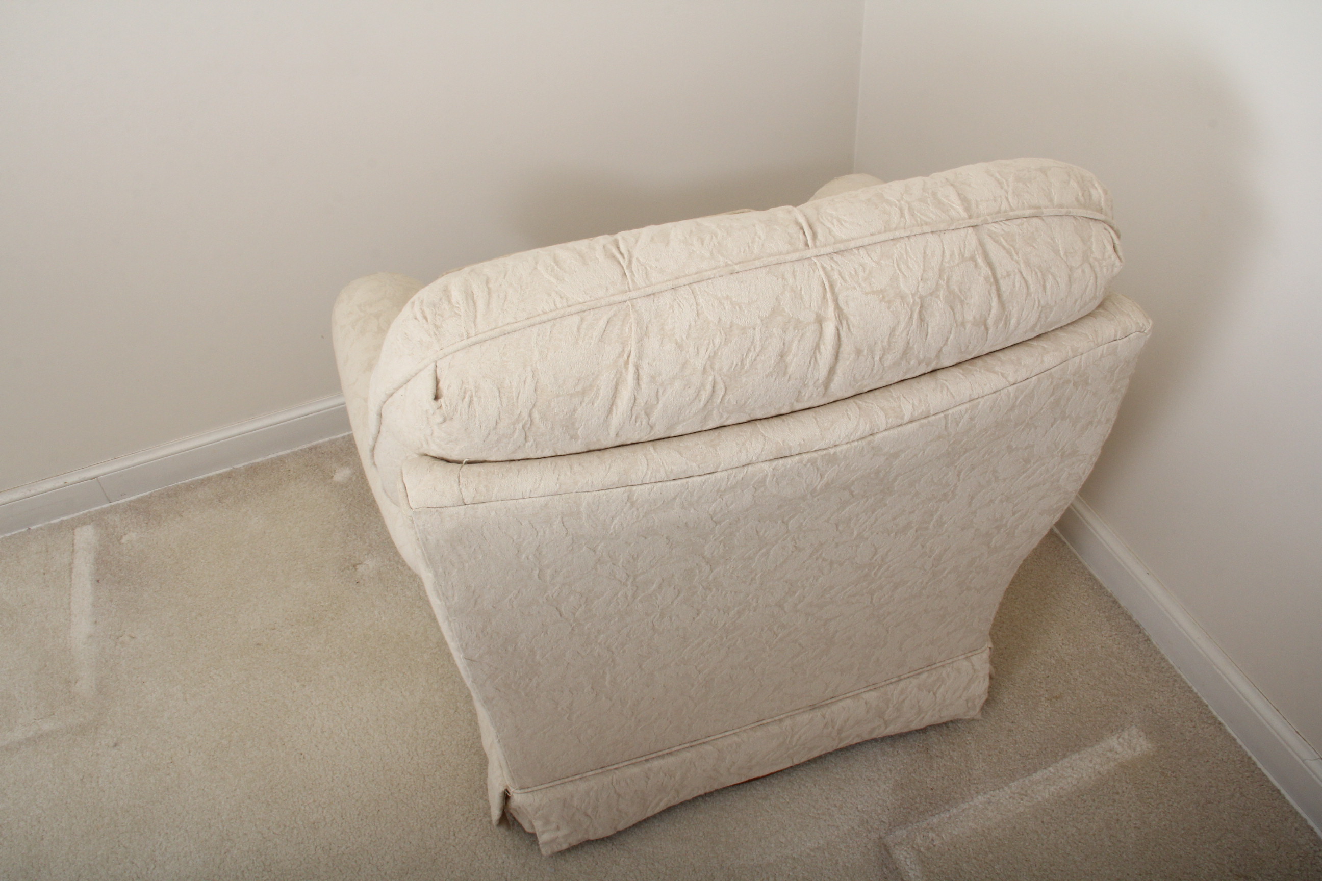 La-Z-Boy Cream Swivel Arm Chair