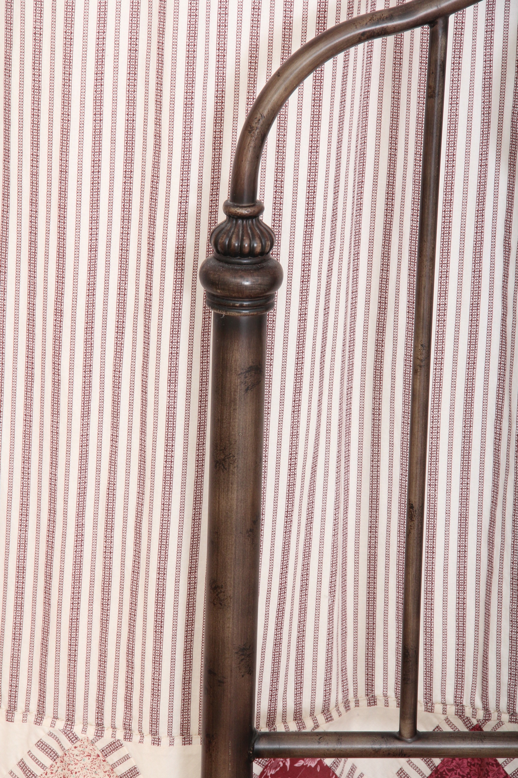 Metal Full Size Bed and Frame