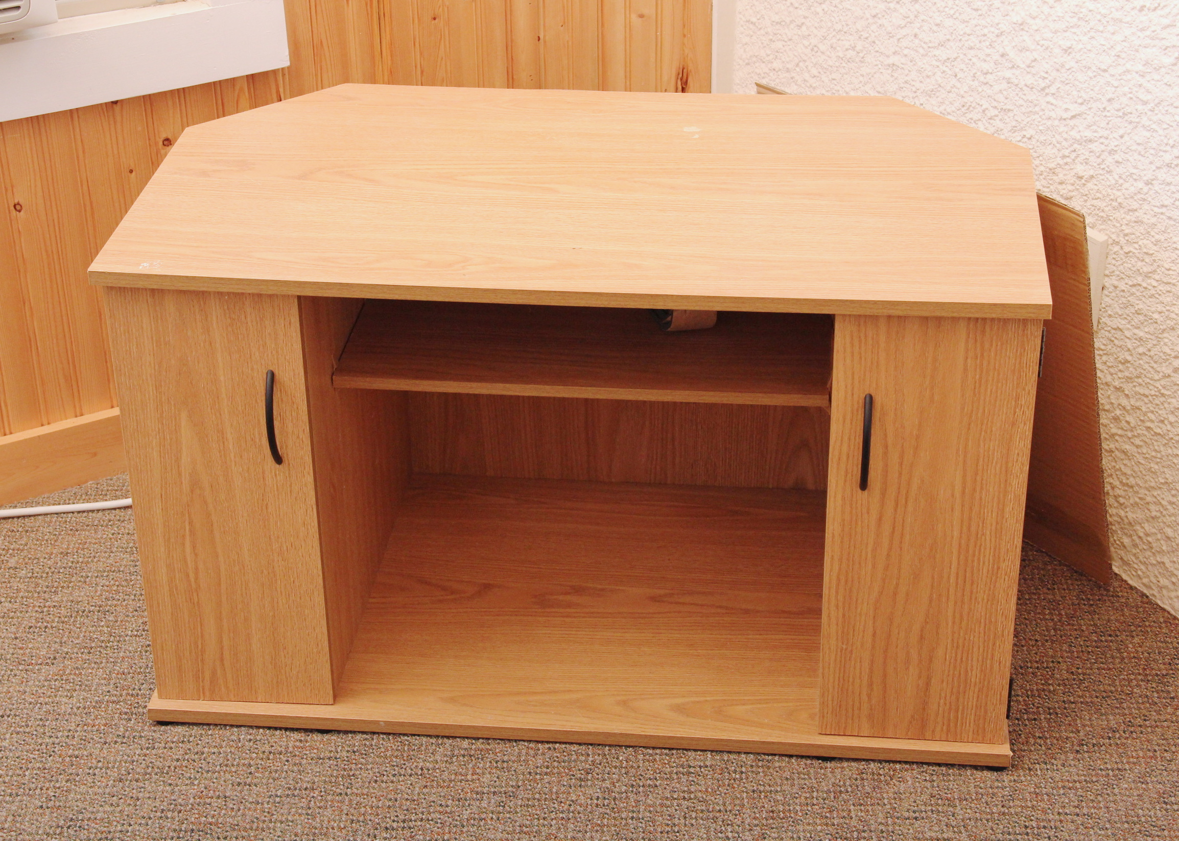 Corner Entertainment Stand