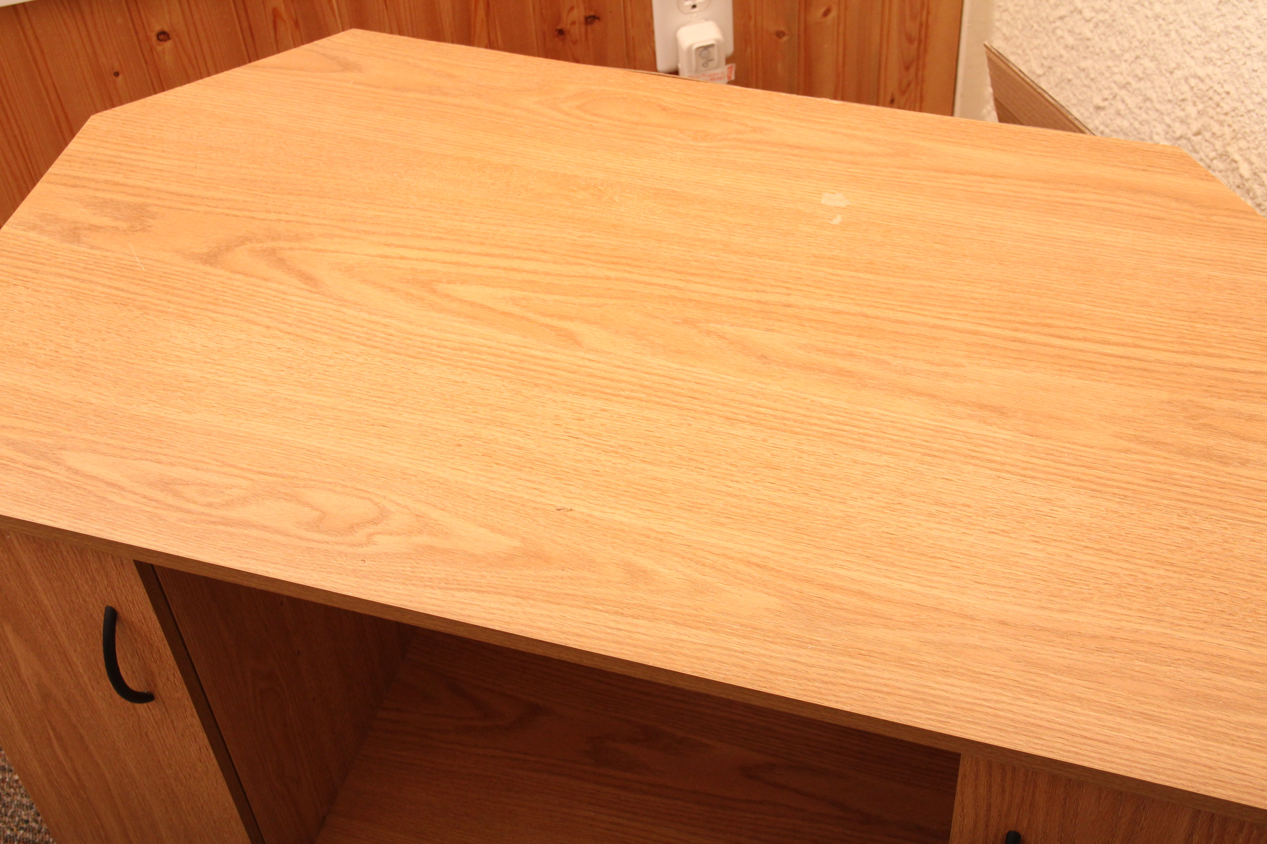 Corner Entertainment Stand