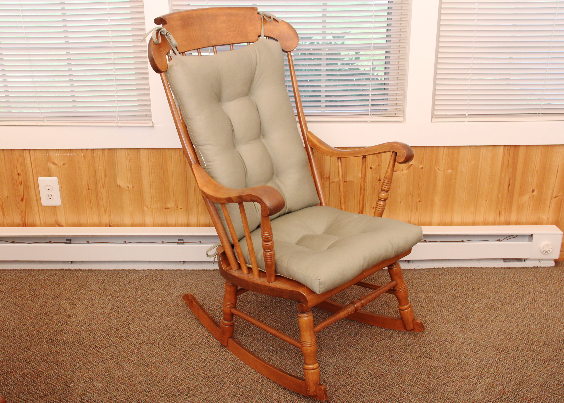 Wooden Rocking Chair