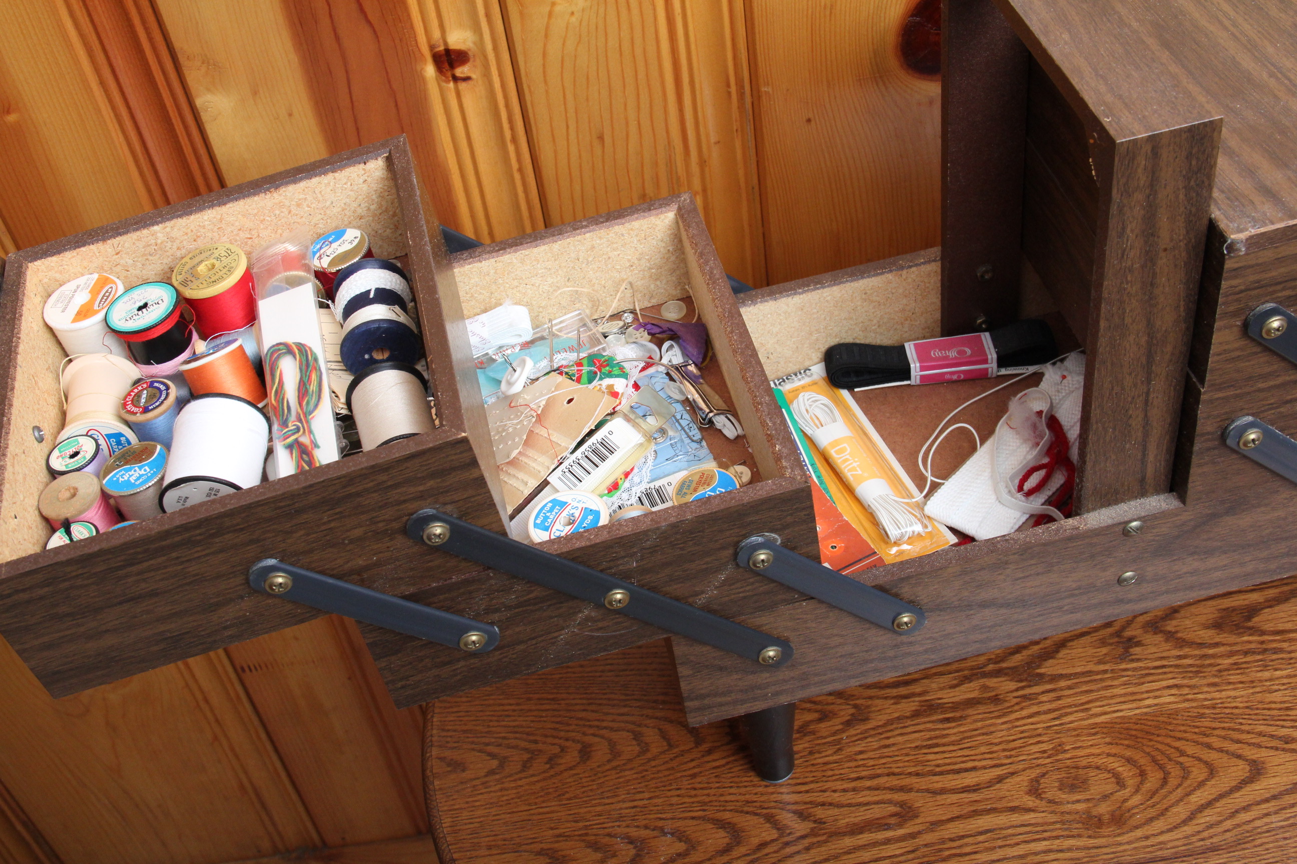 Collapsible Sewing Notions Box