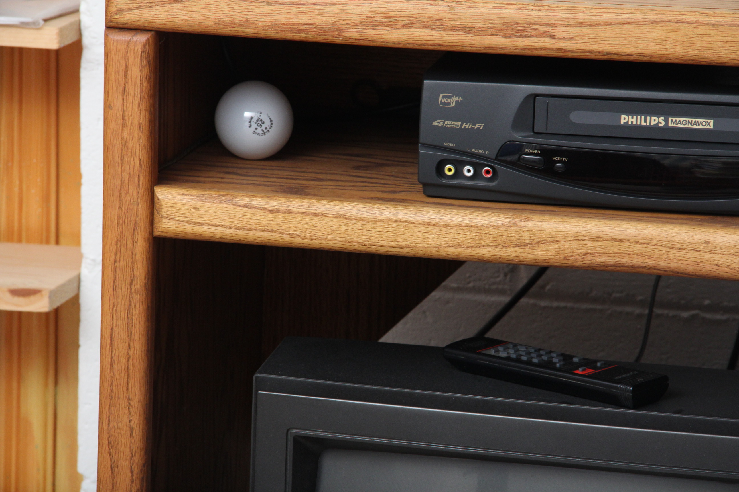 Console Shelving Unit