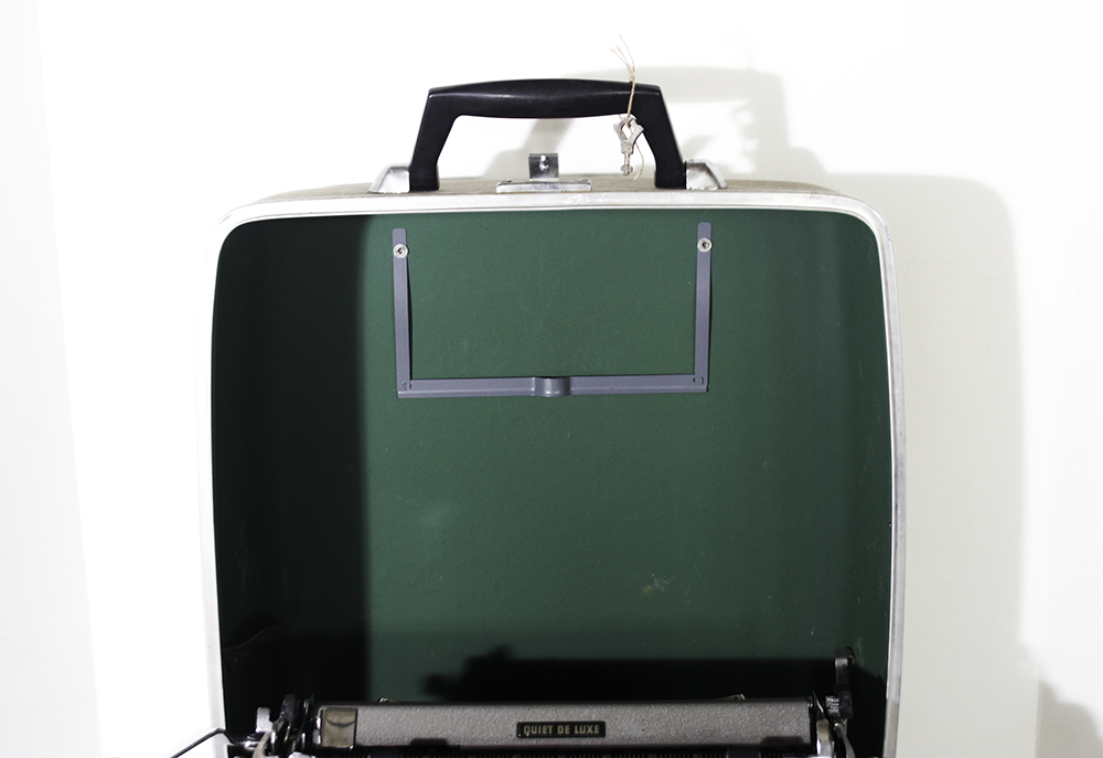 Royal Quiet Deluxe Typewriter