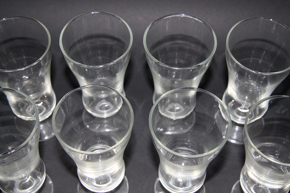 Stemmed Water Glass Set
