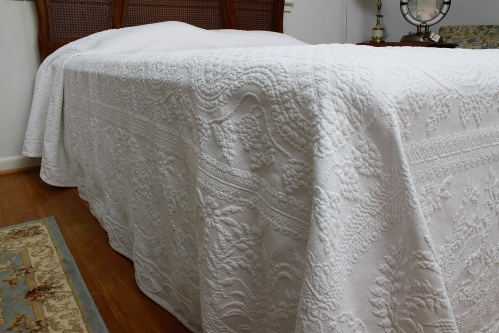 Historic Charleston Queen Coverlet