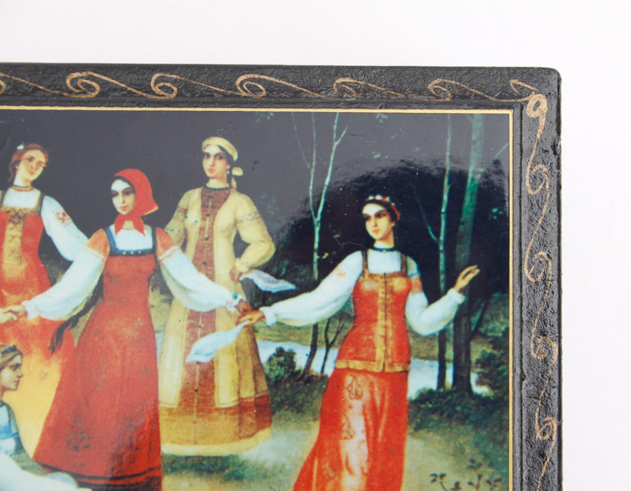 Russian Decorative Art Objects