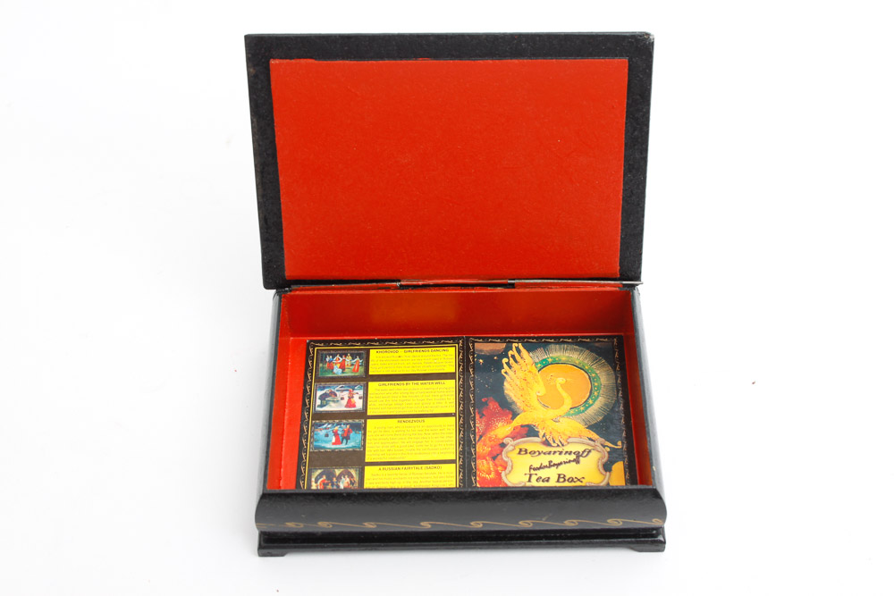 Russian Decorative Art Objects