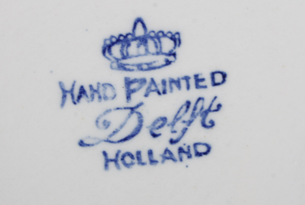 Hand Painted Deifware and Decorative Ceramics