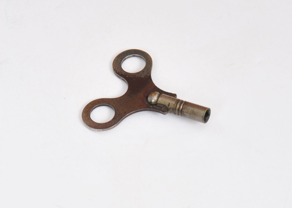 Wm. L. Gilbert Pressed Oak Mantel Clock