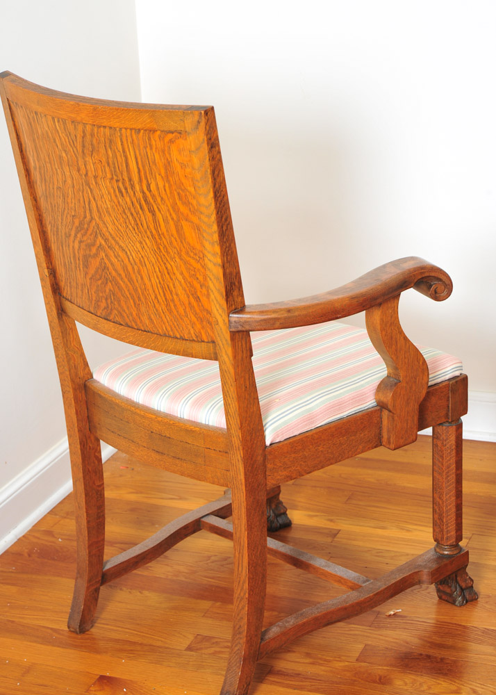 Claw Foot Oak Round Dining Table and Chairs
