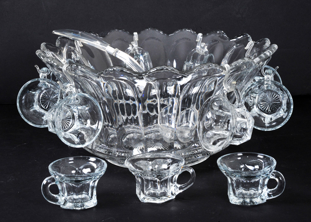 Vintage Heisey Punch Bowl Set