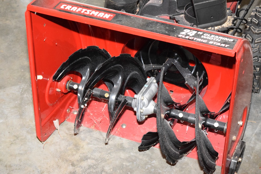 24" 179cc Craftsman Snowblower