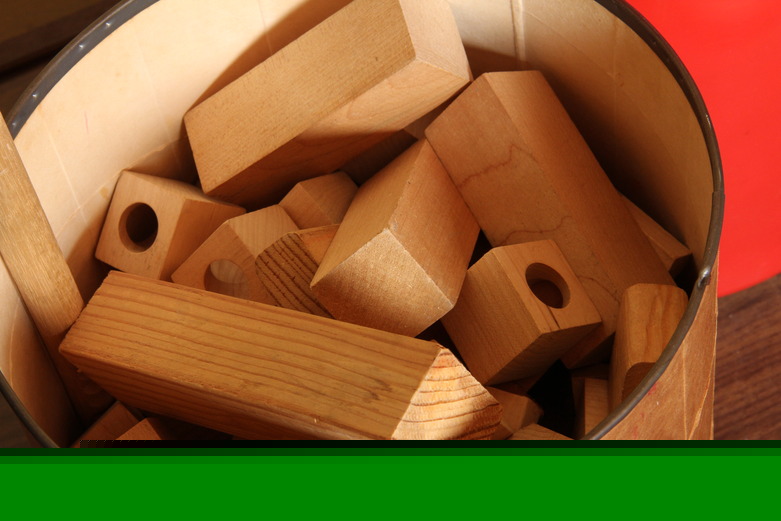 Lincoln Logs, Marble Race and Barn