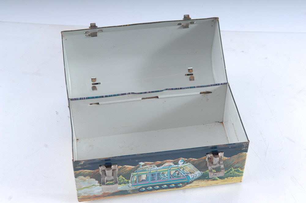 Rare 1967 "Lost in Space" Lunchbox