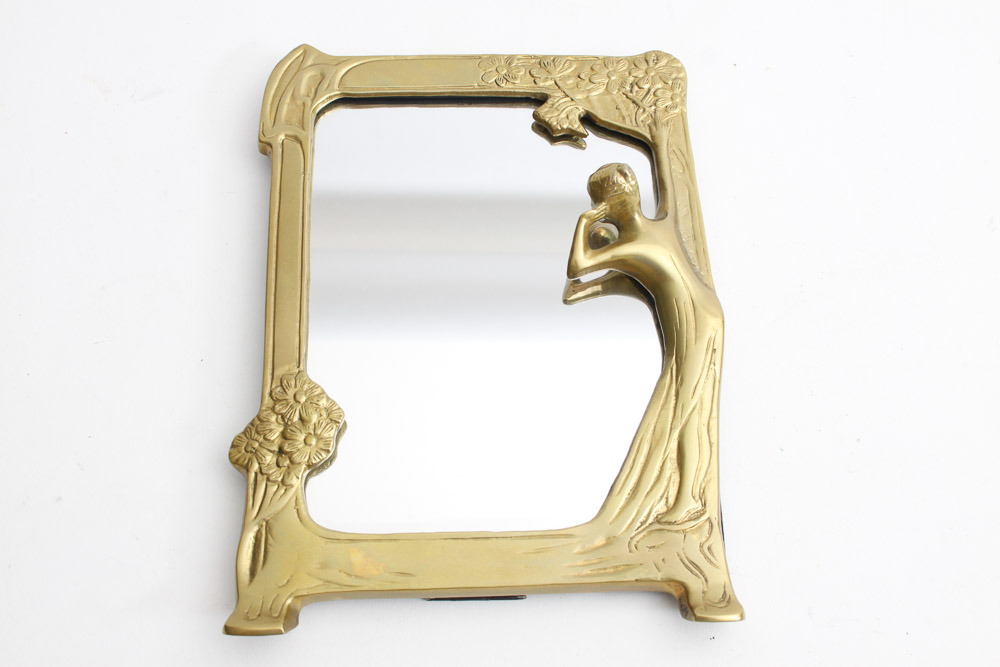 Decorative Metal Items