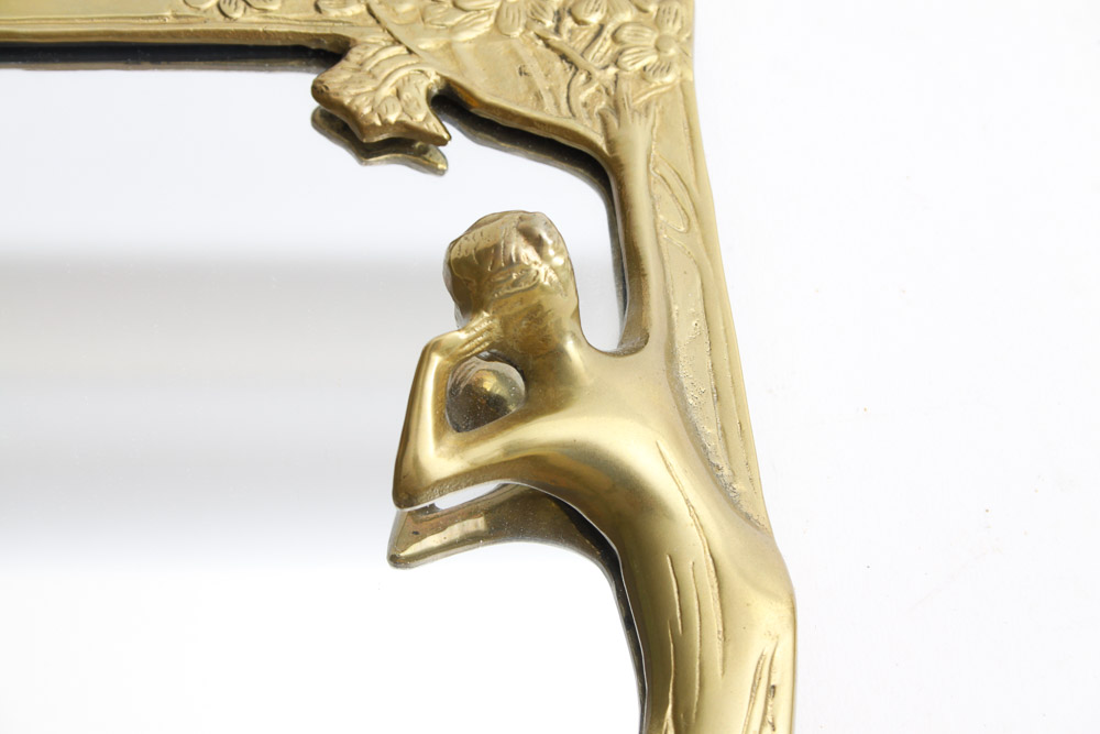 Decorative Metal Items