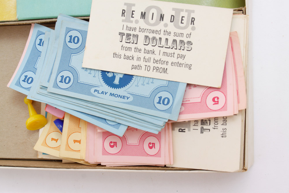 Vintage Barbie Queen of the Prom Board Game