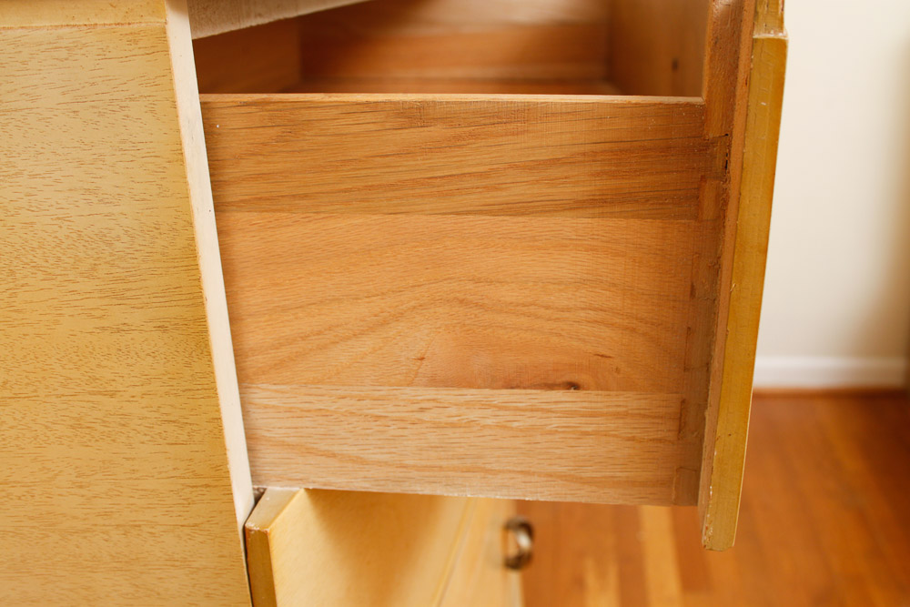 Mid-Century Modern Blonde Maple Dresser