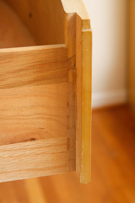 Mid-Century Modern Blonde Maple Dresser