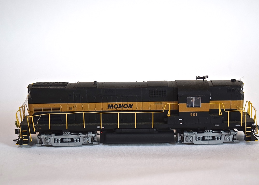 HO Scale Monon Train Car Collection
