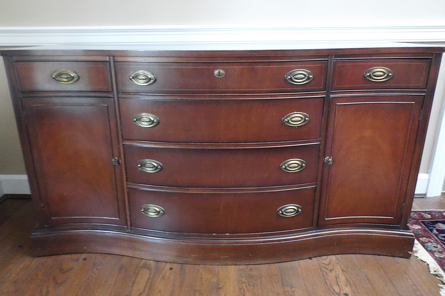 Bassett Mahogany Buffett