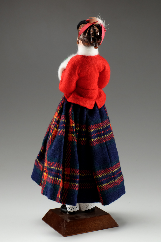 Hand Crafted Carol Singing Figurines