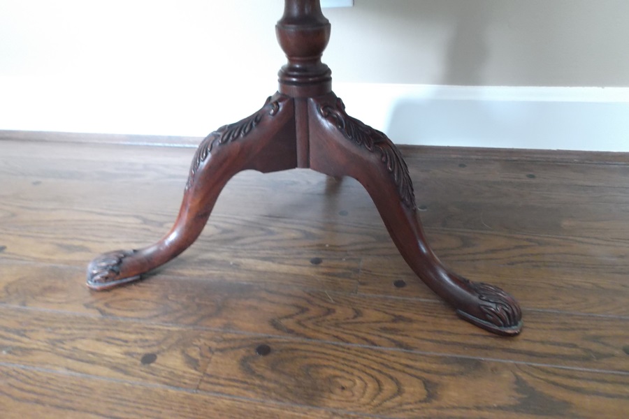 Two Tired Chippendale Style Sidetable