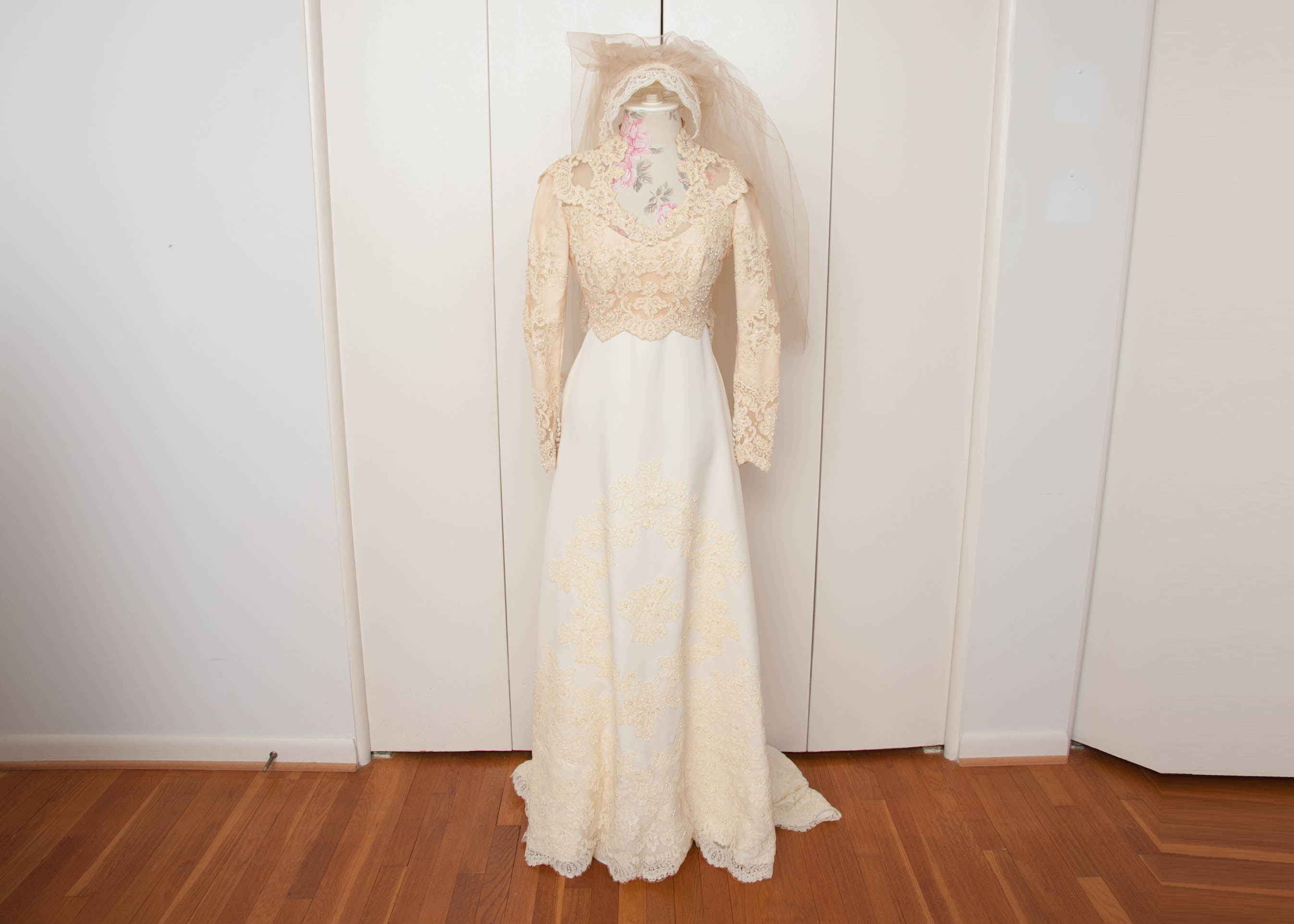 Vintage Wedding Dress and Two Veils