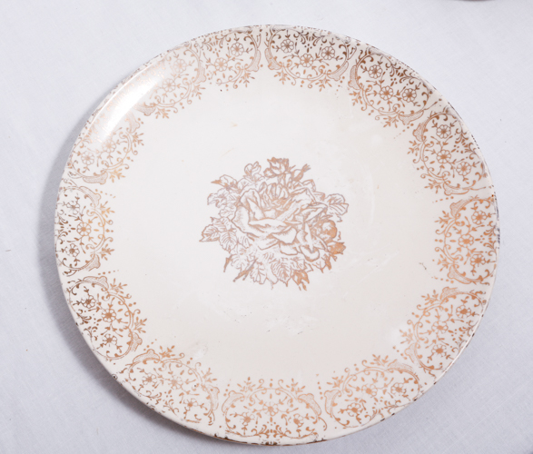 Assorted Vintage Ceramic Items